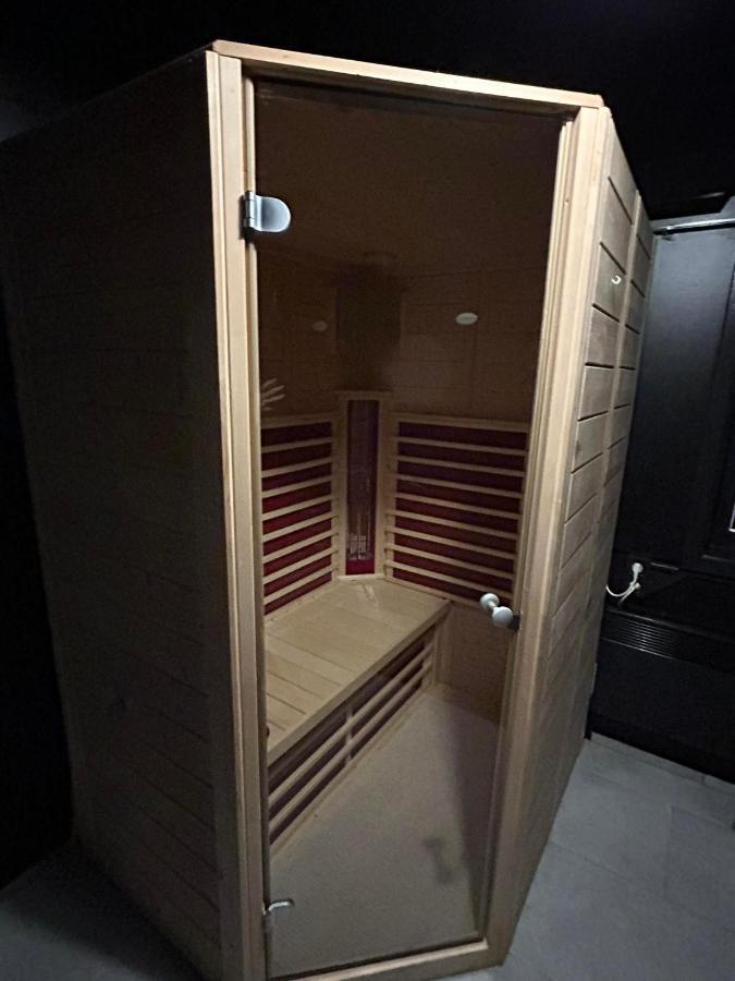 Le Colibri Spa Jacuzzi Durbuy Exteriér fotografie