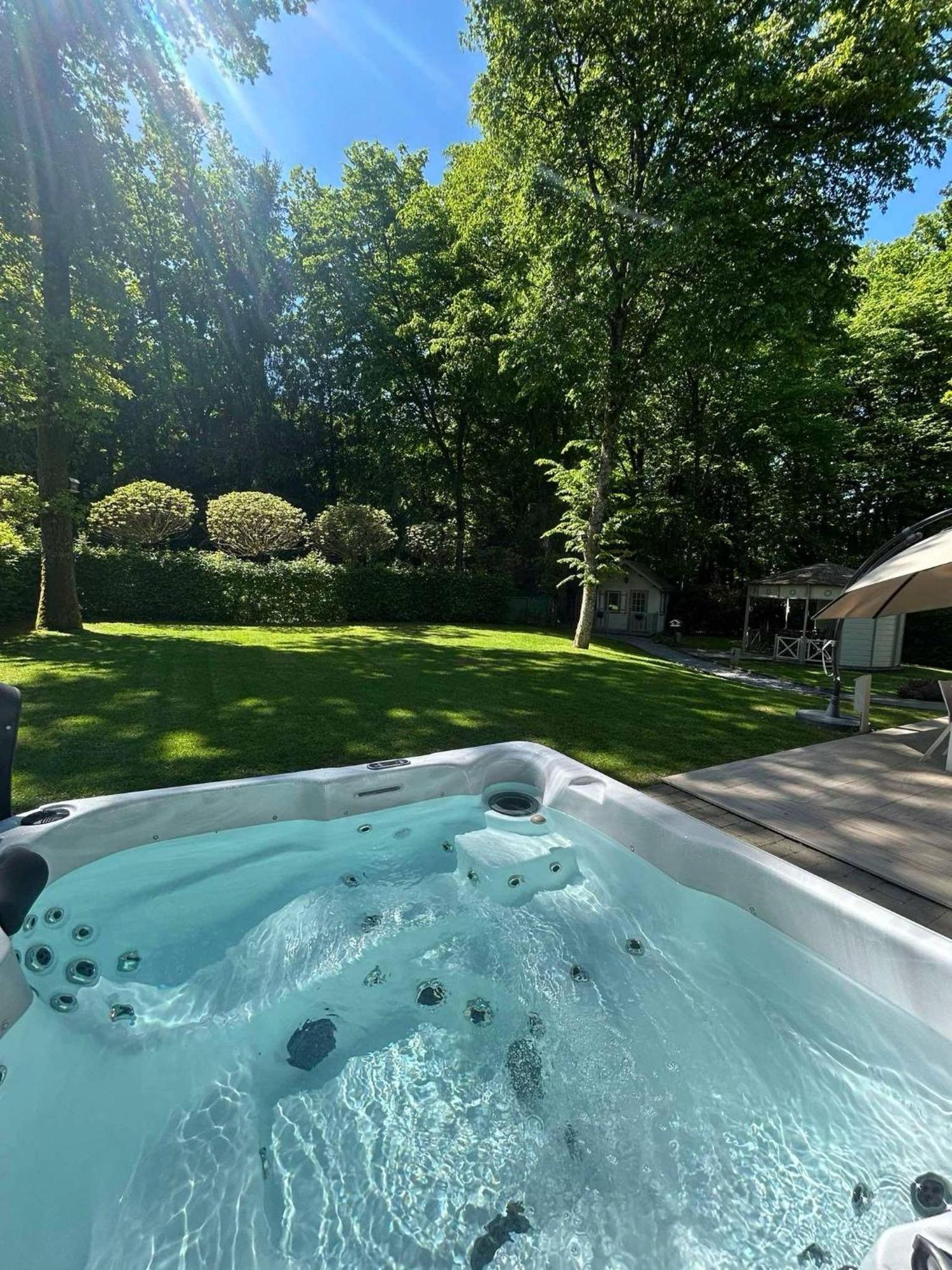 Le Colibri Spa Jacuzzi Durbuy Exteriér fotografie